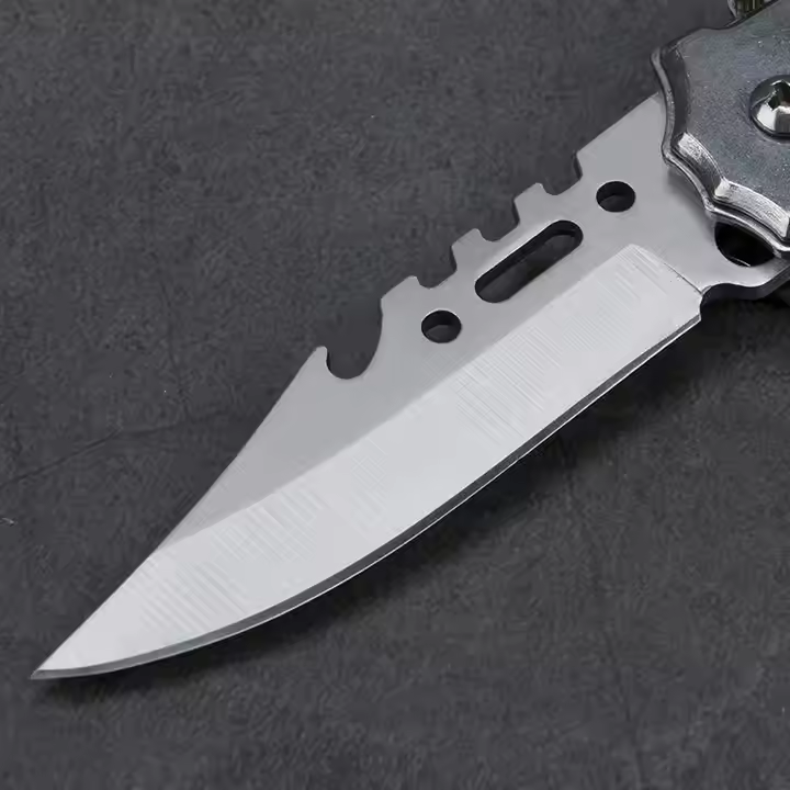Outdoor dagger